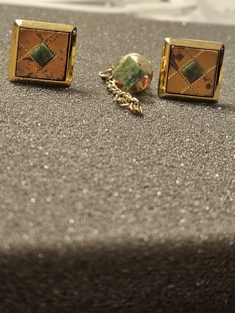 Gold-Tone Square Cufflinks with Green Stone Accent And Matching Tie Pin.